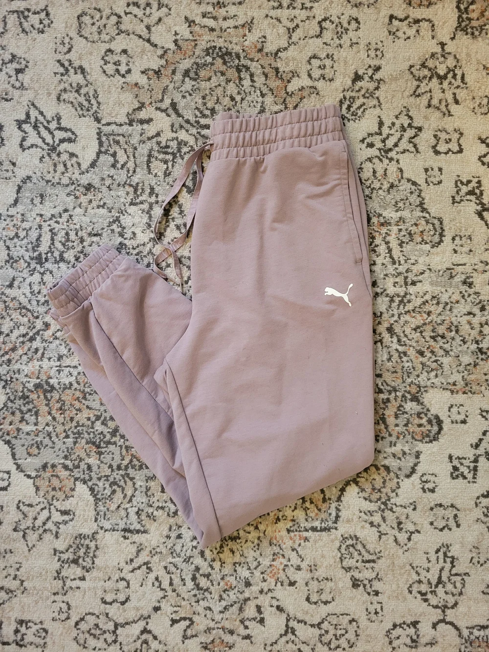 Puma Mauve Jogger Sweatpants with White Logo - Picture 2 of 2